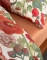 Essenza dekbedovertrek Florentien lobster en hoeslaken Minte bright terra detail 